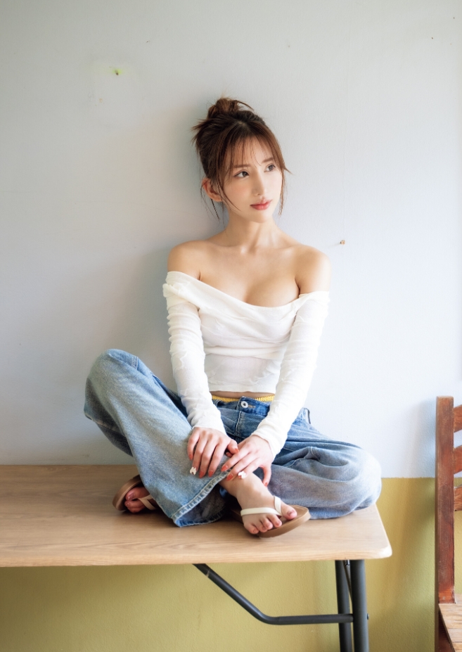 楪カレン 写真集「Le ciel bleu」 ヌード画像