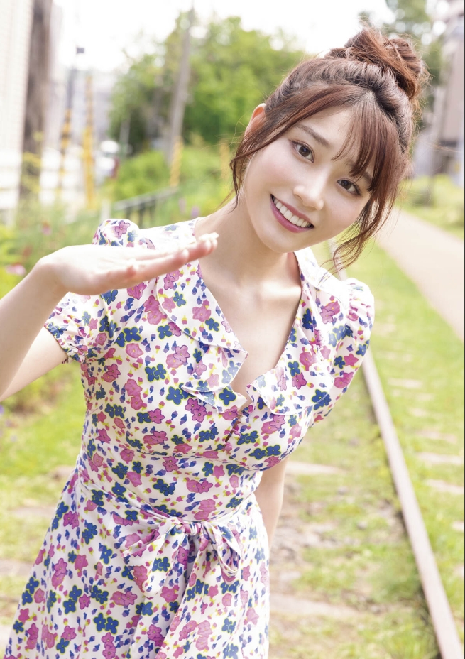 河北彩花写真集『Love letter』